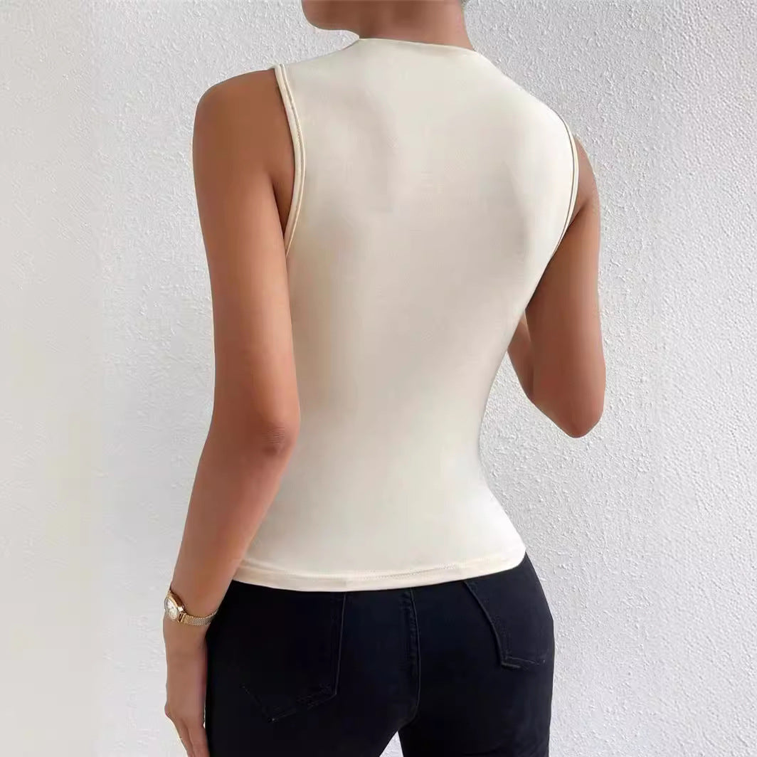 T-shirt à col roulé sans manches plissé de couleur unie à la mode